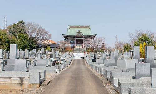 栄泉寺 正面